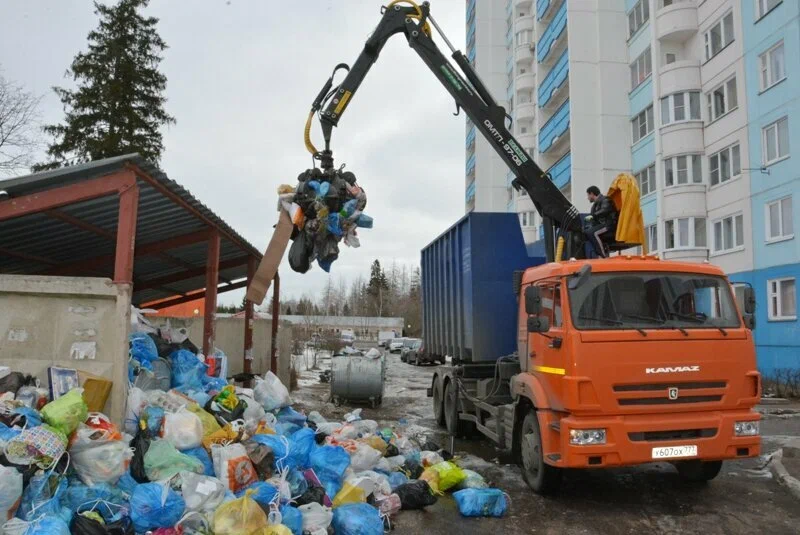 Вывоз бытового мусора в Тихорецке с погрузкой в октябре