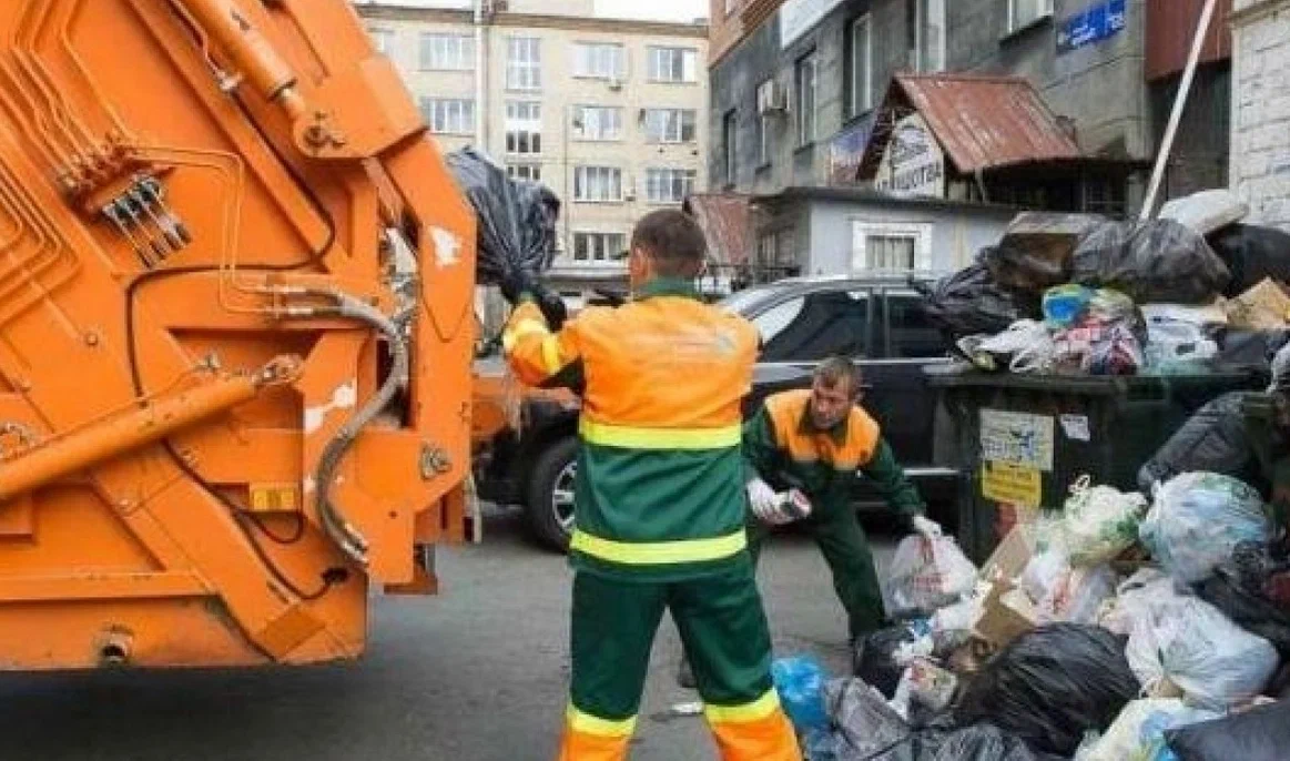 Срочный вывоз мусора в Тихорецке от ПроМусор — заказ день в день от 2937 руб., грузчики, цена