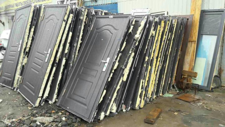 Вывоз металлических дверей с утилизацией в Тихорецке в октябре
