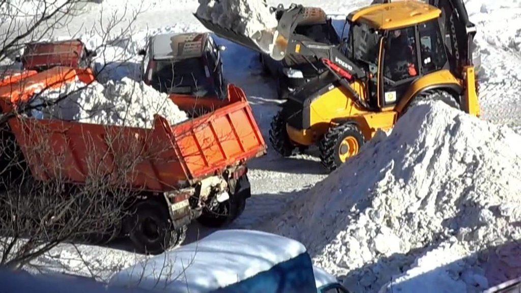 Вывоз снега с погрузкой в Тихорецке для организаций и частных лиц в октябре