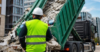 Вывоз строительного мусора в Тихорецке: услуги лицензированной компании — ПроМусор